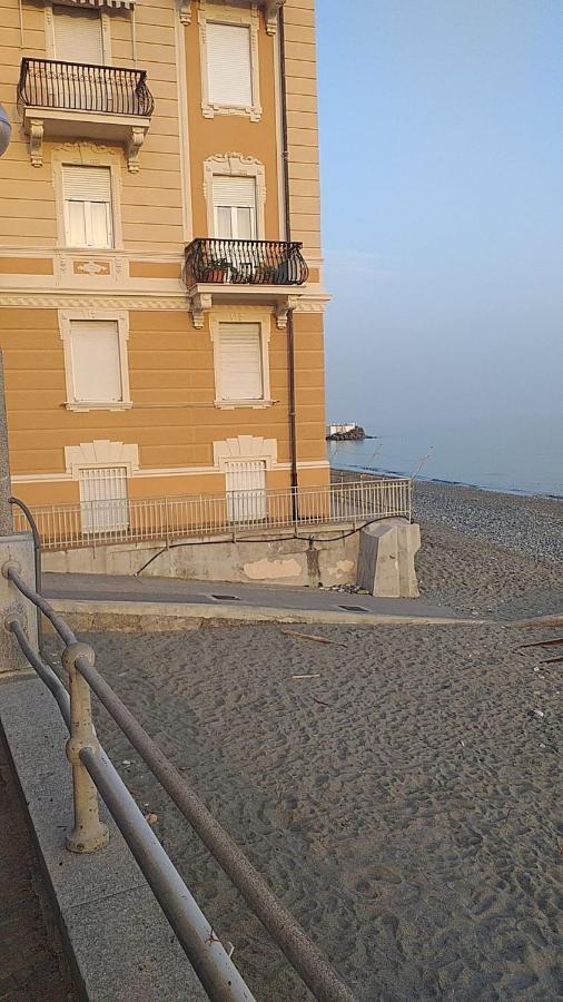 Seaside House-Casa Sul Mare Appartement Varazze Buitenkant foto